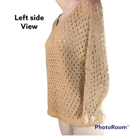 Cabi women light gray knit crochet top, long sleeve, see thru, round neck Sz S - Picture 5 of 10